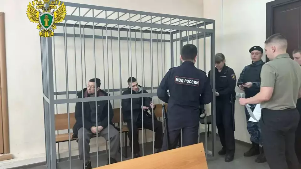 Ревность довела до колонии: двое екатеринбуржцев жестоко избили знакомого