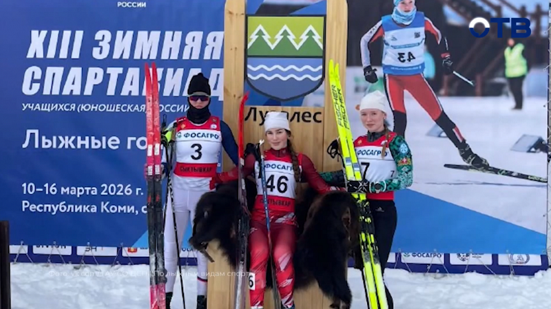 Уральские спортсмены борются за медали в настольном теннисе, лыжных гонках и футболе