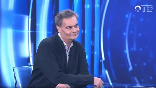 «Чистить почки» арбузом и пить большое количество жидкости – бесполезно