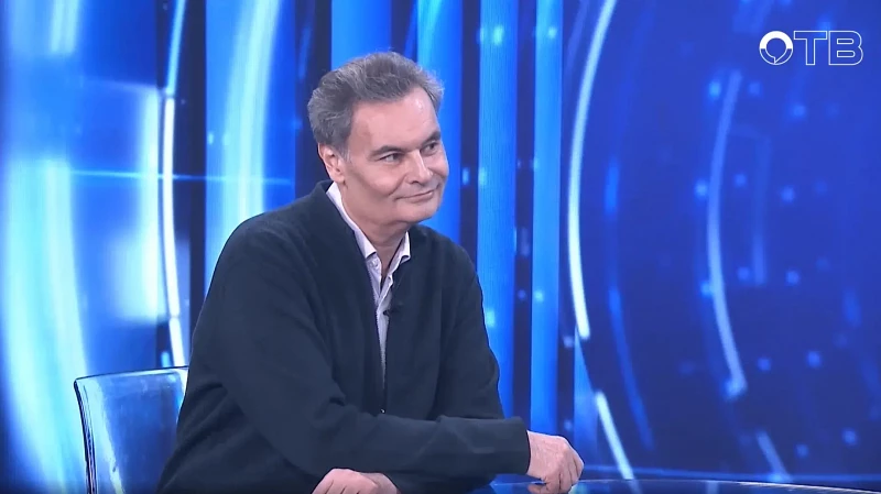 «Чистить почки» арбузом и пить большое количество жидкости – бесполезно