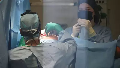 Одна операция, два учреждения, одна спасённая жизнь: как уральские врачи боролись за пациентку