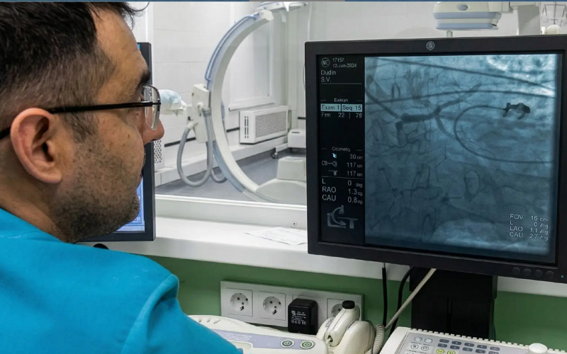 В Серове врачи остановили смертельное кровотечение через прокол на руке за 15 минут