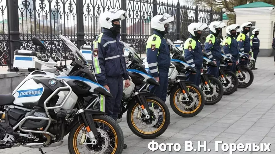 Свердловская полиция переходит на летнюю форму с 13 апреля