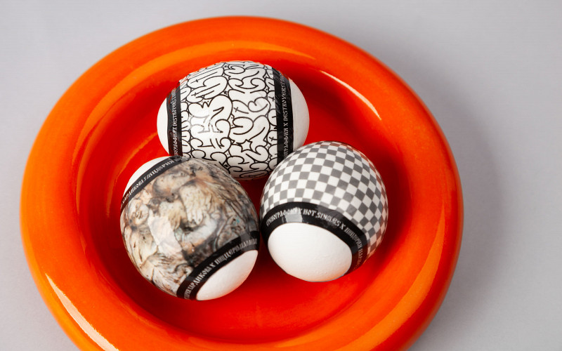 «Стенограффия» выпустила термонаклейки для пасхальных яиц с паттернами уличных художников