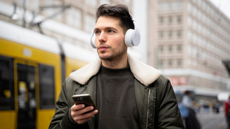 Использование наушников на высокой громкости ухудшает вестибулярный аппарат