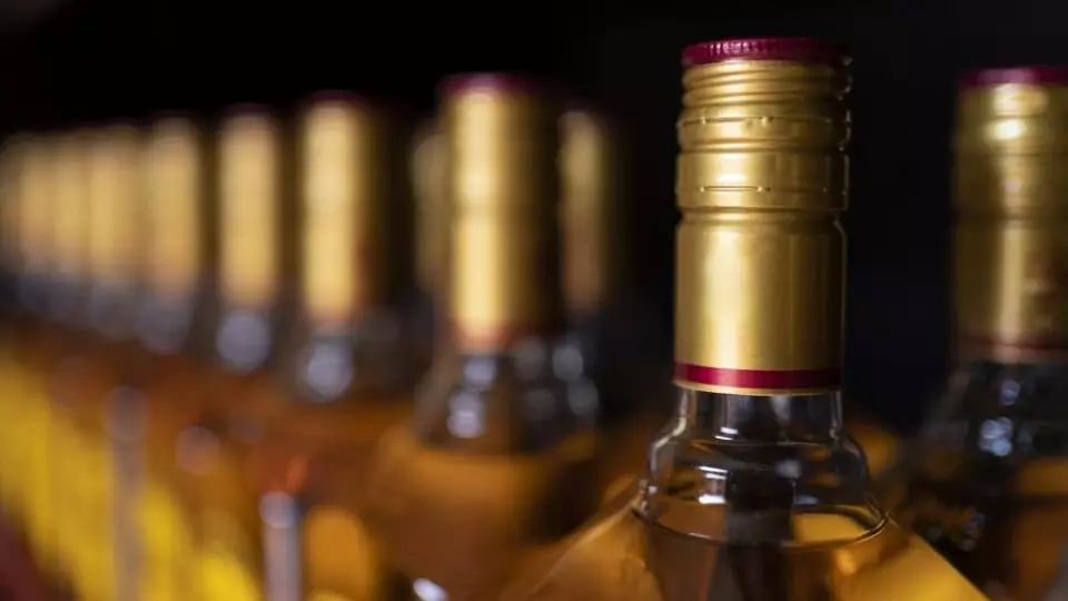 Новые ограничения на продажу алкоголя предлагают ввести в Свердловской области