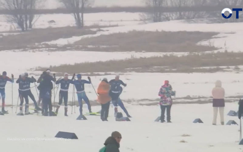 В Ханты-Мансийске прошёл тринадцатый югорский лыжный марафон, который собрал рекордное количество участников