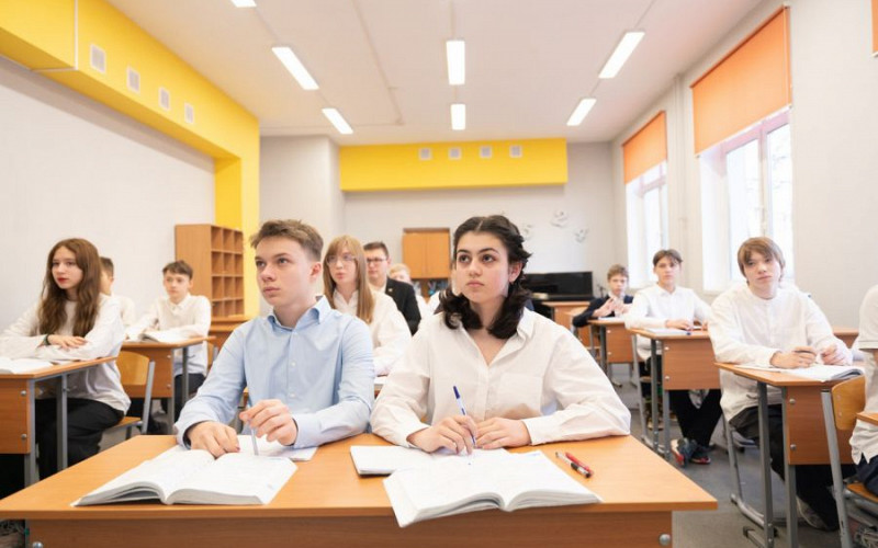 Оценки за поведение появятся в 10 школах Свердловской области с 1 сентября 2026 года