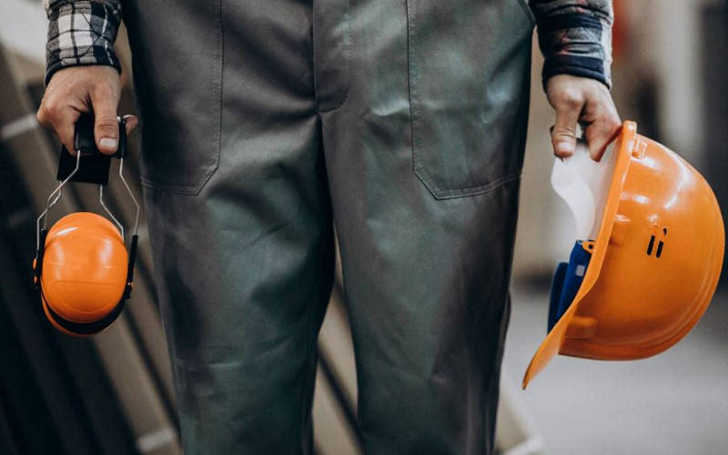 В Госдуме расширят основания для выдворения мигрантов до 43 статей КоАП