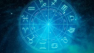 Гороскоп на 11 апреля: Тельцам — пижамный фуд-праздник, Водолеям — инсайты в рутине