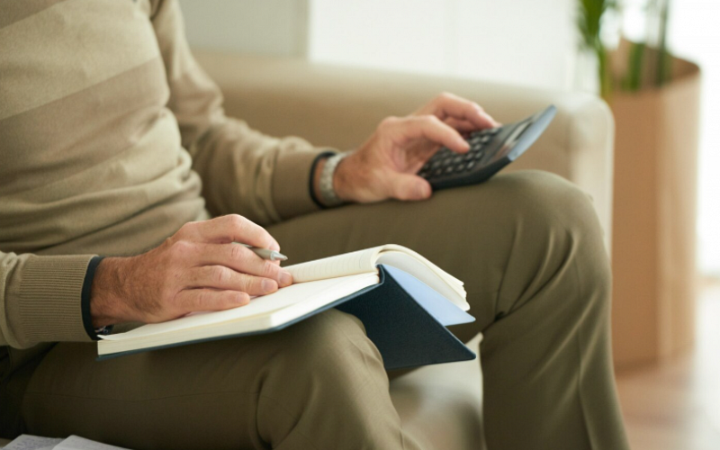 Россиянам рассказали, как накопить миллион к старости