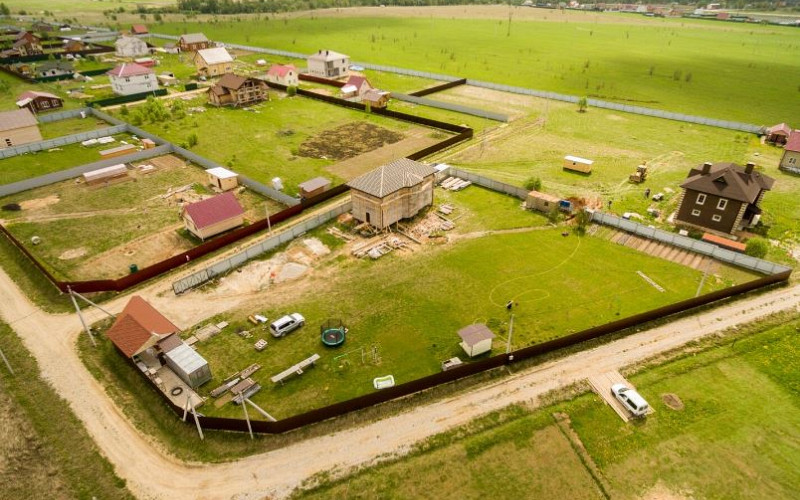 Чтобы улучшить демографию, нужно раздавать людям землю