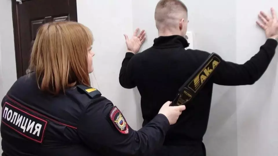 Педагог из Екатеринбурга отдал мошенникам 6 млн рублей