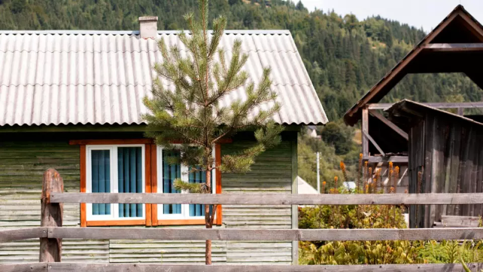 Эксперт объяснил, когда нужно обязательно регистрировать дачные строения