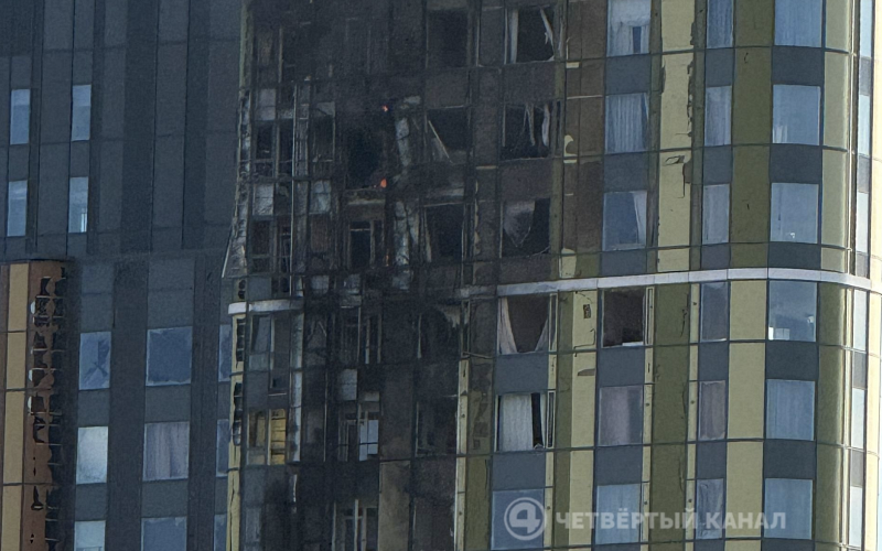 Беспилотник повредил ЖК в центре Екатеринбурга