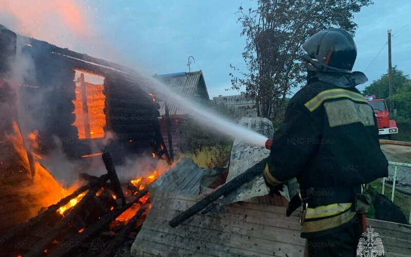 Частный дом горел в Горноуральском МО