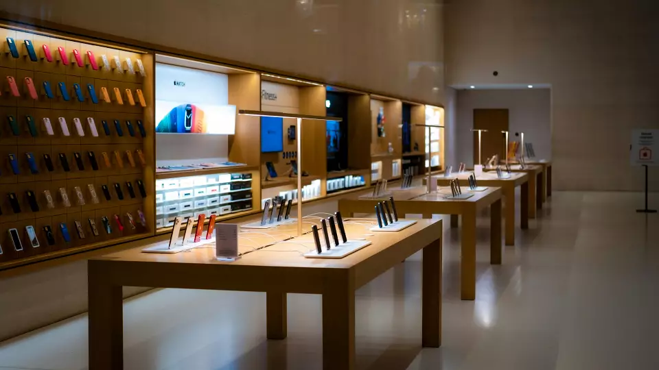 Samsung обогнал Apple по количеству поставок