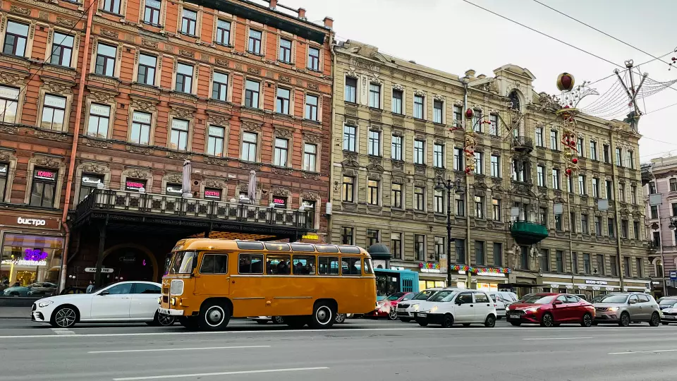 Водитель такси спас пассажира с приступом эпилепсии