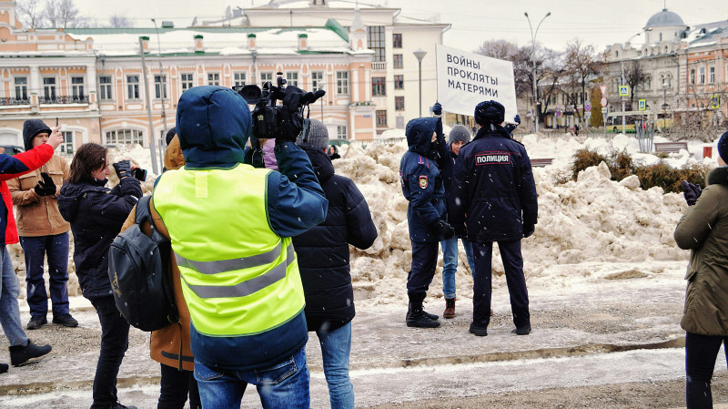 В Свердловской области уже четвертые сутки ищут человека