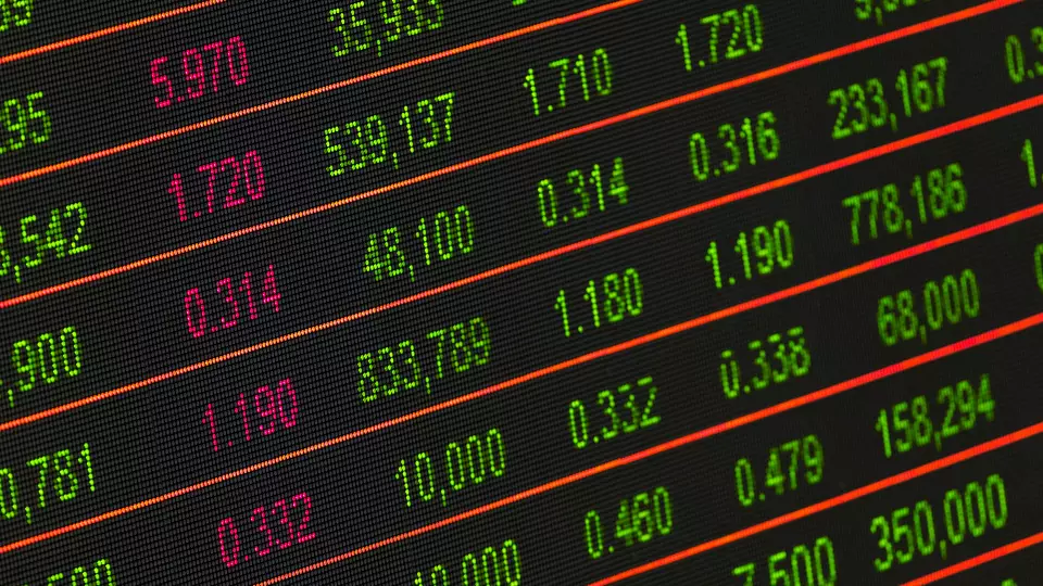 Акции «недружественных» компаний ОПК перестанут продавать в РФ