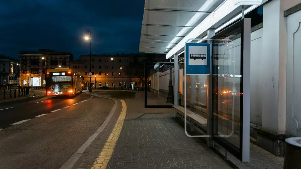 В Екатеринбурге обновят дизайн остановок