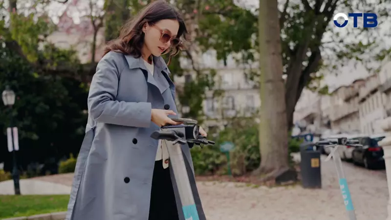 Каждое лето дети выпадают из окон. Москитная сетка не спасёт — она держит комаров, а не ребёнка