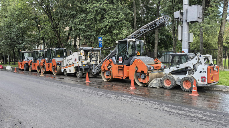 Екатеринбург и Нижний Тагил получат 1,2 млрд на ремонт дорог