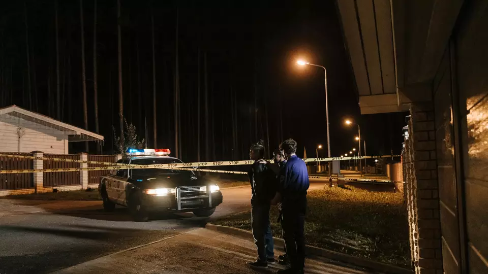 Теперь точно в металлолом: в Серове юноша врезался в машину ДПС