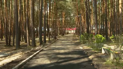 В лагере «Дружба» под Белоярским строительный бум