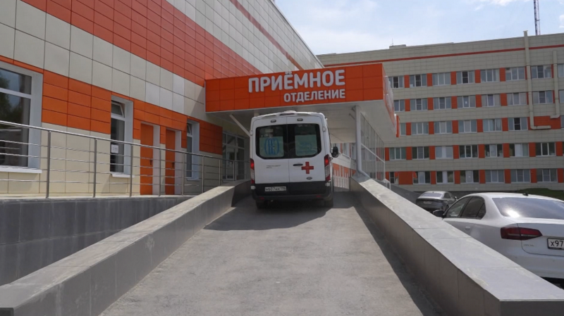 С приходом тепла на улицы вернулись они - самокатчики