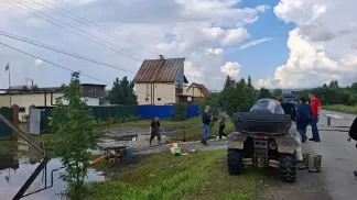 Почти тысяча домов освободилась от воды в Свердловской области