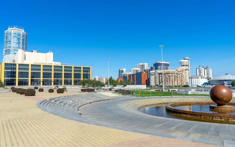 Новая площадка для отдыха открылась в центре Екатеринбурга