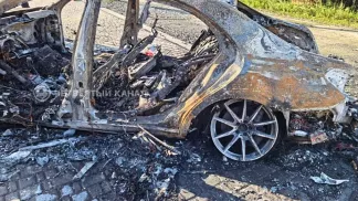 «Был сильный хлопок»: очевидцы о взрыве Mercedesа в Большом Истоке