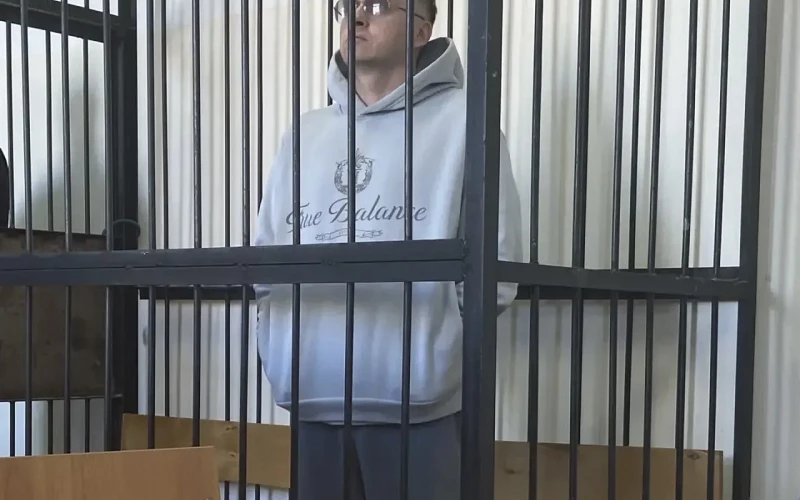 В Екатеринбурге мужчину, который угрожал детям убийством, оставили на свободе