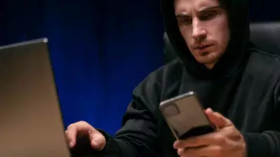 Мошенники обманывают учителей перед 1 сентября: новая схема с «конкурсными взносами»