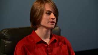 «Тише едешь, дальше будешь»: 17-летний уралец озвучил Питера Паркера