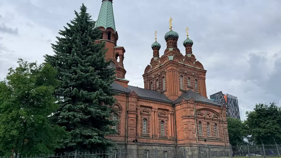 Полиция Екатеринбурга задержала мужчину, стрелявшего у храма