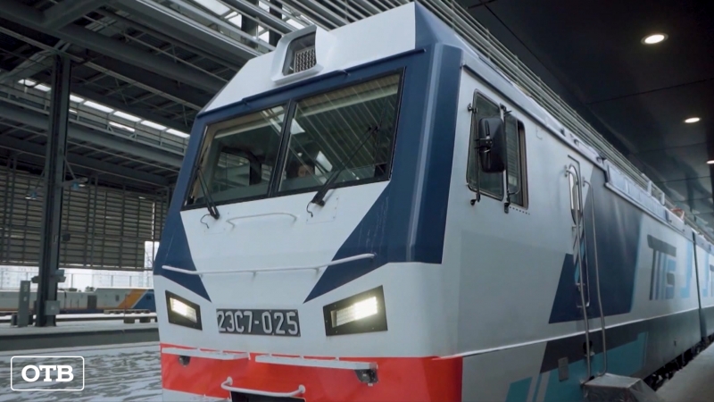 Впервые в Казахстане: уральские локомотивы теперь поставляют на экспорт