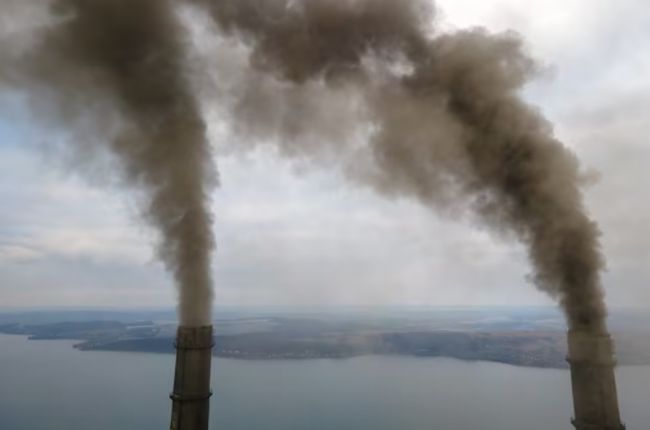 Два города на Урале заняли место в списке городов, загрязняющих воздух 