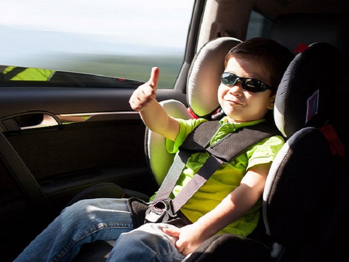 Обратите внимание на безопасность детей-пассажиров в автомобиле: призыв ГИБДД