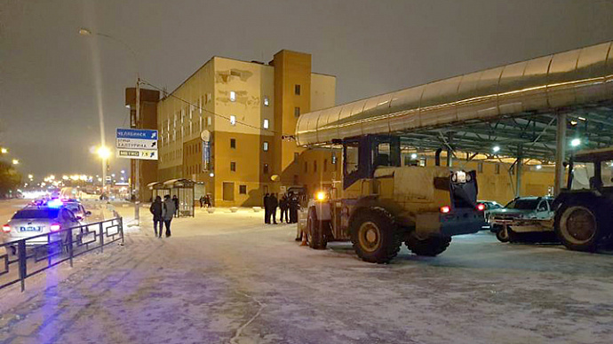 В Екатеринбурге снегоуборщик сбил 17-летнего пешехода
