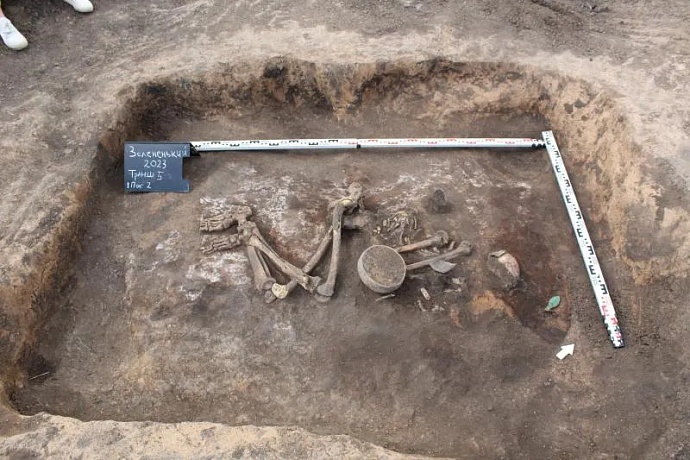 Два погребения, которым более 2 тысяч лет, обнаружили рядом с Самарой