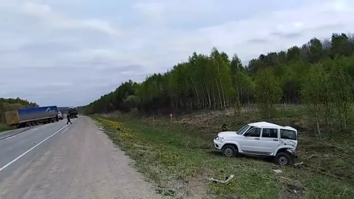На трассе Пермь – Екатеринбург столкнулись три автомобиля, есть пострадавшие
